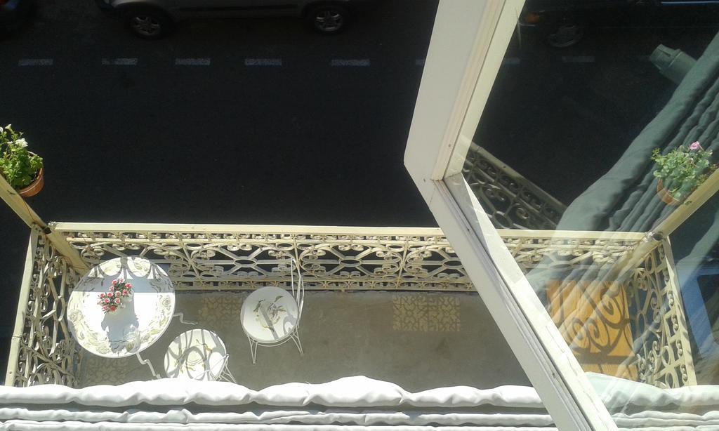 Art House Apartamento Tbilisi Exterior foto